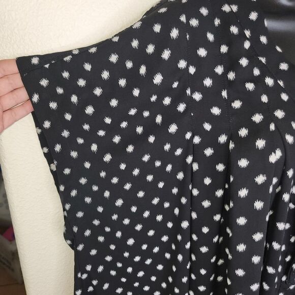 Roaman's black & white pleated polka-dot blouse top size 24W - Picture 3 of 7